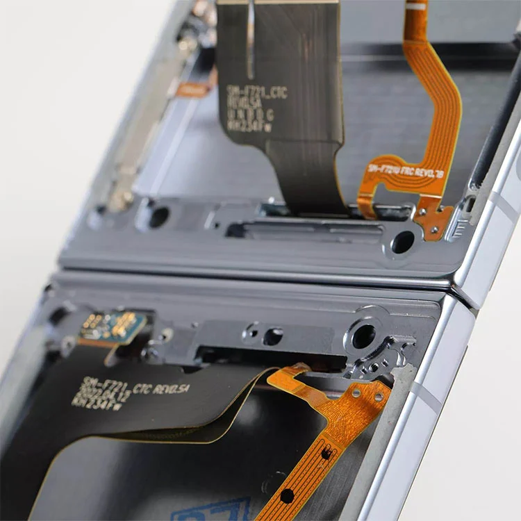 LCD ဖန်သားပြင် 4 လှန်လိုက်ပါ